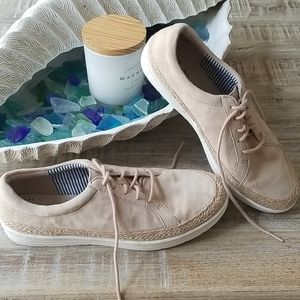 Clark's Suede Sneaker